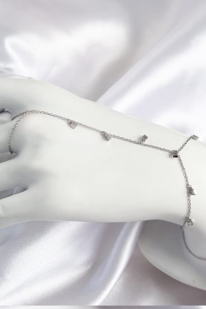 Pirinç Zirkon Taşlı Sallantılı Model Gümüş Renk Kadın Şahmeran