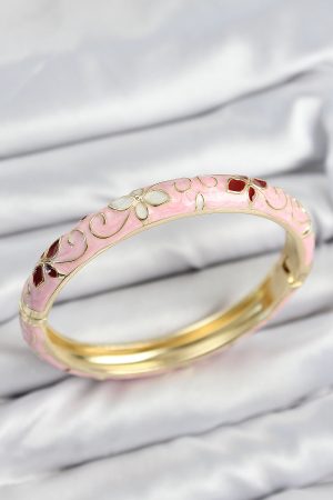 Mineli Pirinç Pembe Çiçek Motifli Gold Kadın Kelepçe